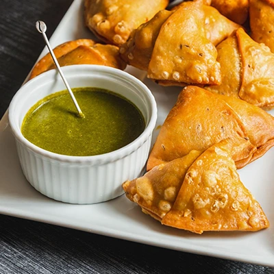 Classic Aloo Samosa